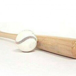 مضرب بيسبول خشب مع كرة 