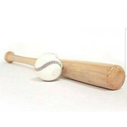 مضرب بيسبول خشب مع كرة 