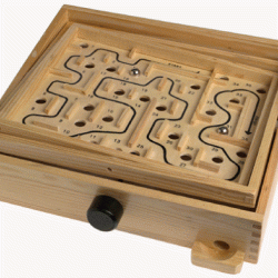 لعبة المتاهة خشب حجم صغير wooden labyrinth puzzle